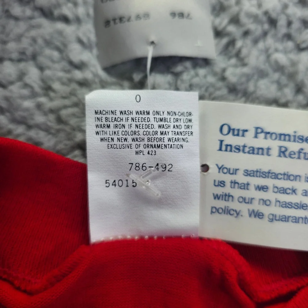 Vintage Levis Sport Jeans Red Long Sleeve Graphic T-Shirt Kids Size 6 NWT USA